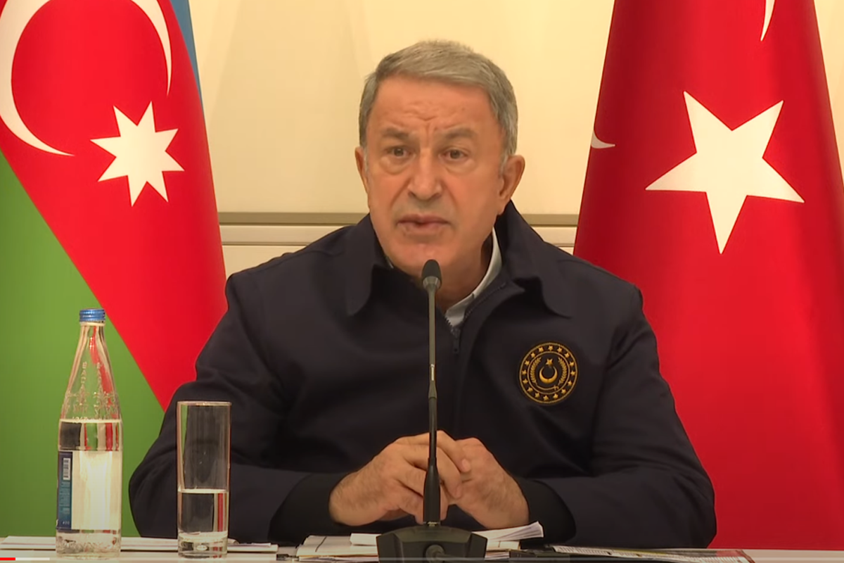 ​Hulusi Kılıç tələbələrə Qarabağ savaşından 