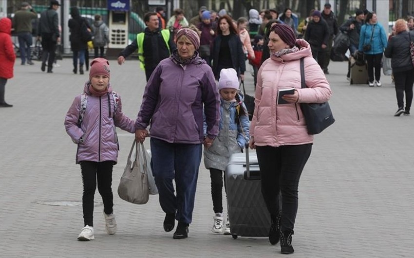 ​BMT: Ukraynanı tərk edənlərin sayı 6,3 milyon nəfəri 