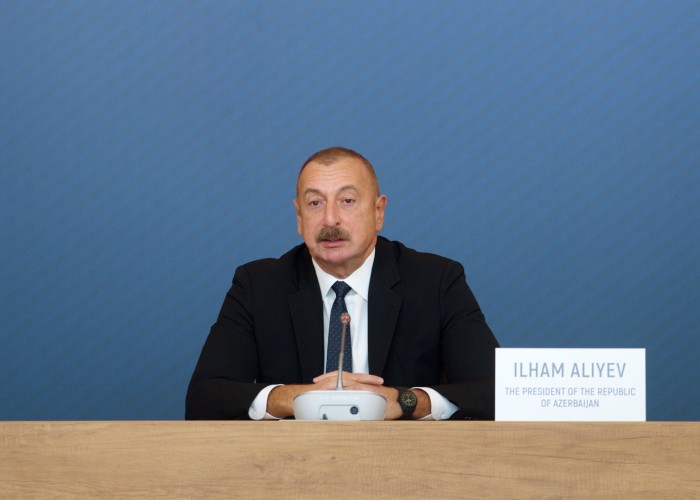 ​İlham Əliyev IX Qlobal Bakı Forumunda 